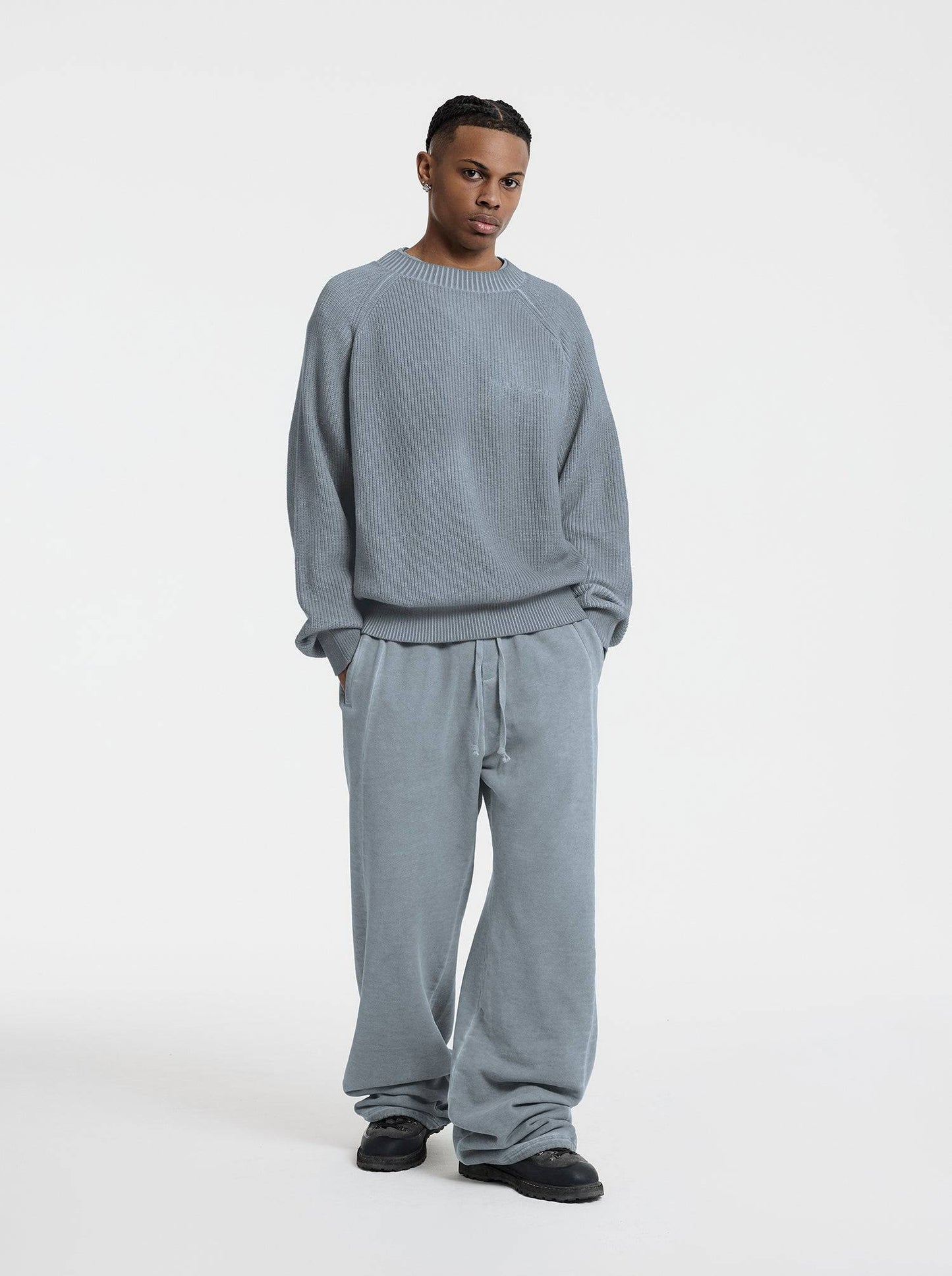 WASHED LINE - KNITSWEATER - DUST BLUE - Moonlight Mansion
