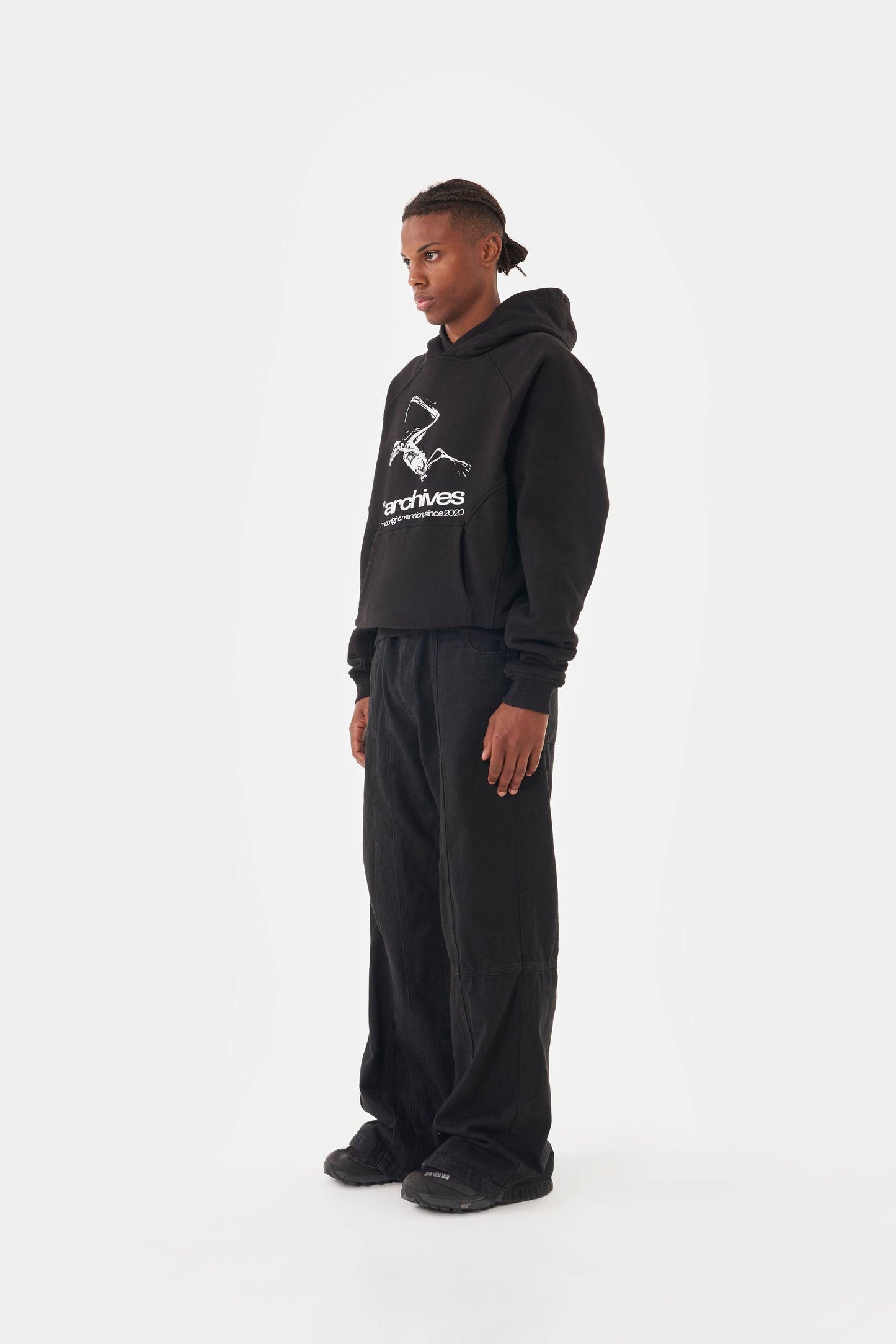 *ARCHIVES HOODIE - Black - Moonlight Mansion