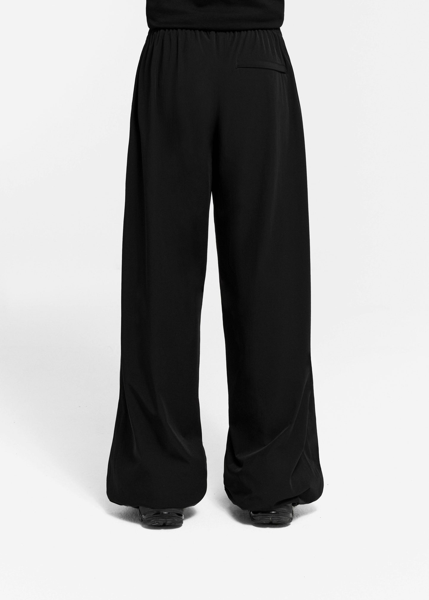 "TRIKOT" TRACKPANTS - BLACK - Moonlight Mansion