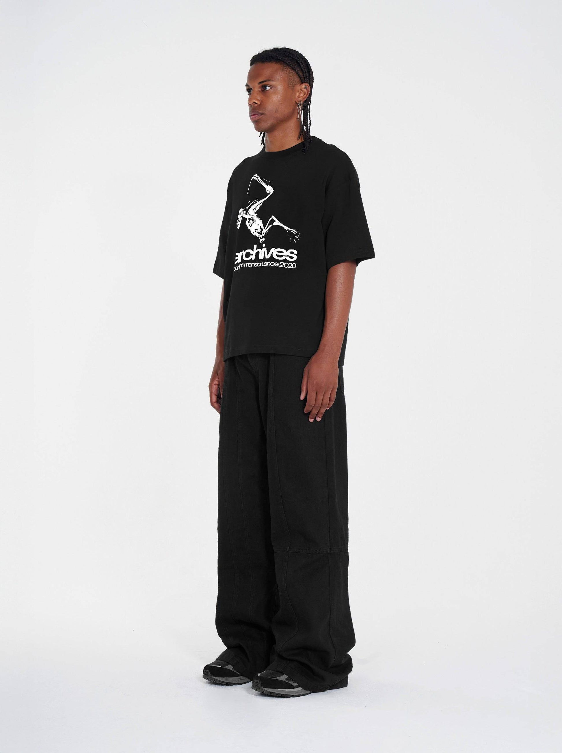 *ARCHIVES T-SHIRT - Black - Moonlight Mansion