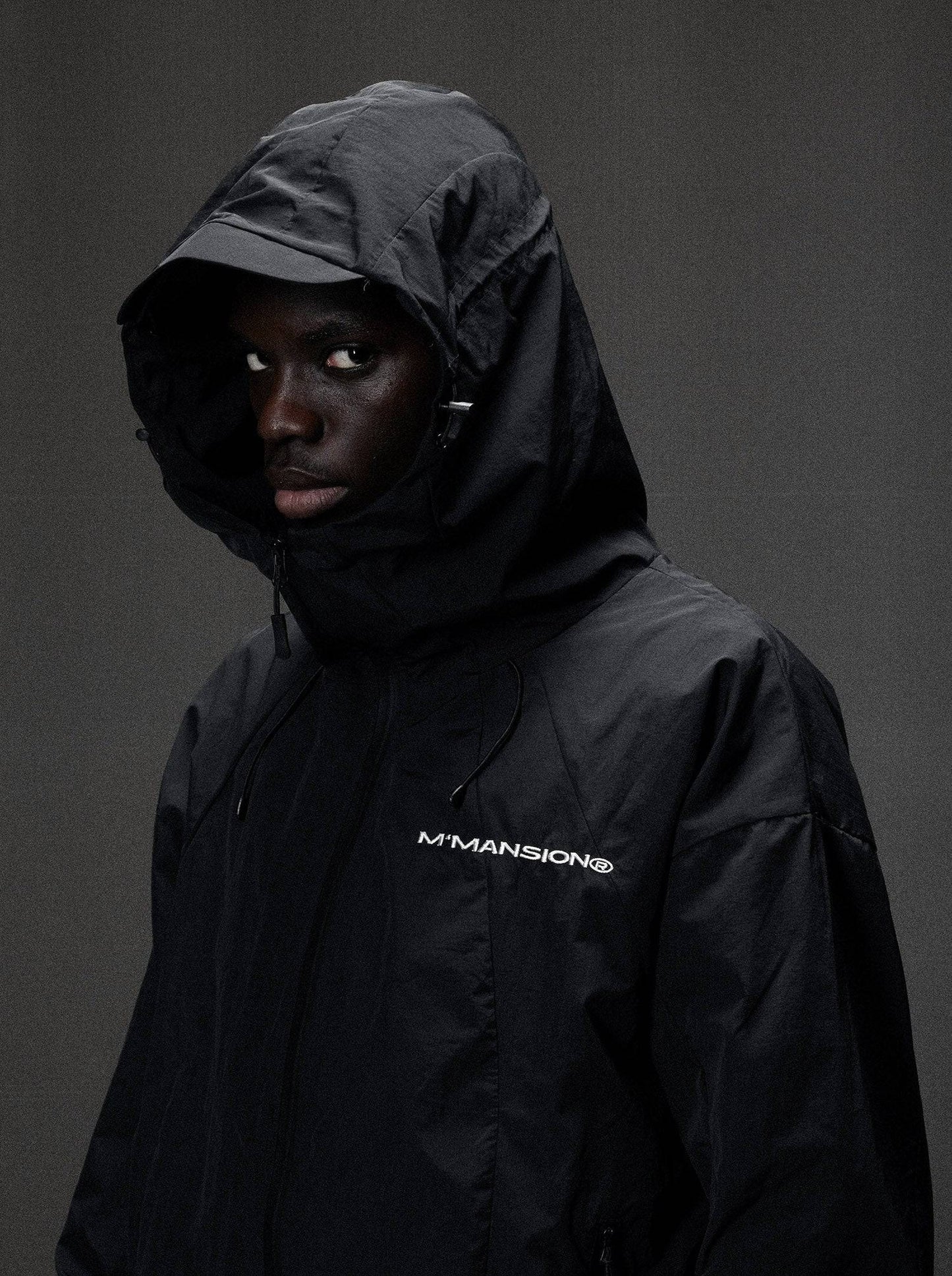 HYDRO JACKET - BLACK - Moonlight Mansion