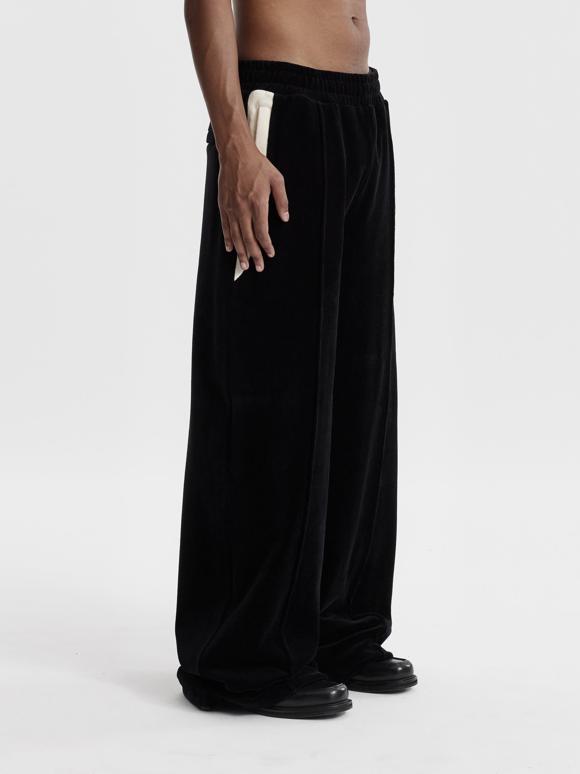 OCOBHRK VELVET PANTS - BLACK - Moonlight Mansion