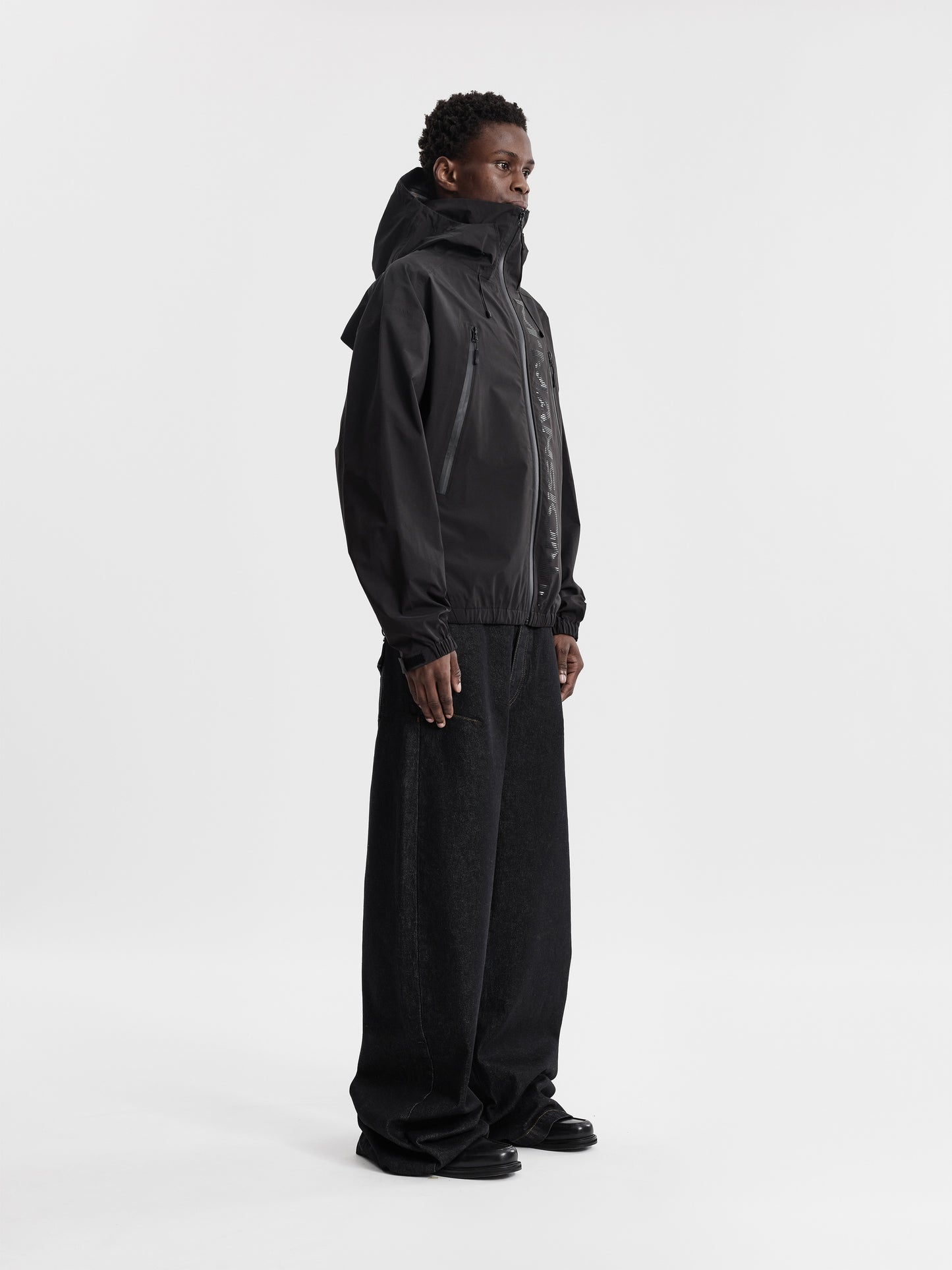 HYDRO RELOADED JACKET - BLACK - Moonlight Mansion