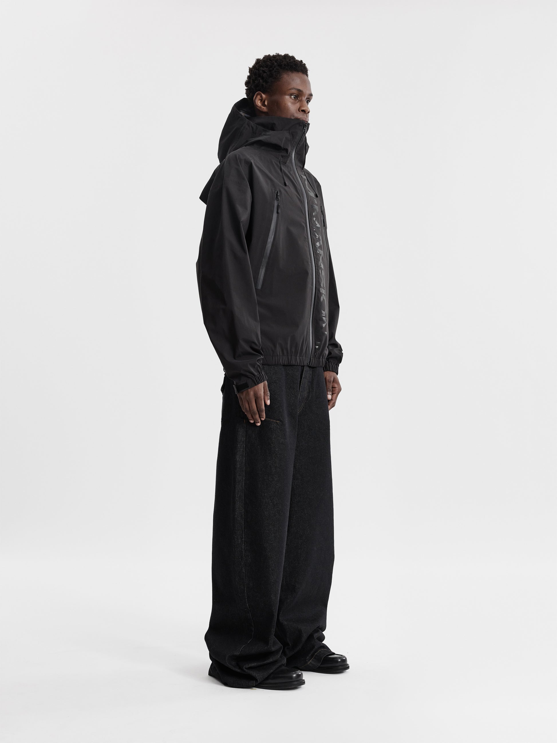 HYDRO RELOADED JACKET - BLACK - Moonlight Mansion