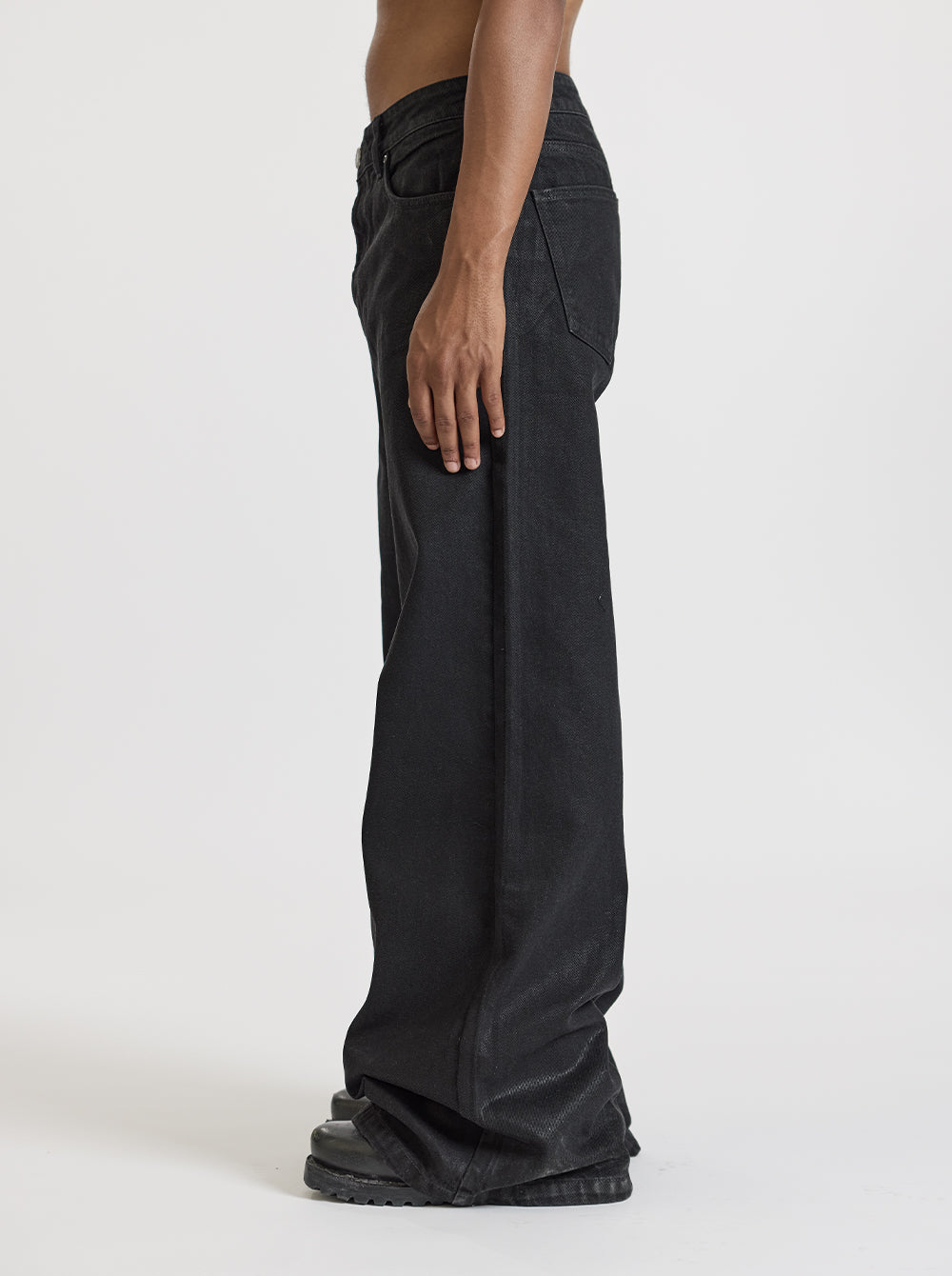 DENIM - WAXED BLACK