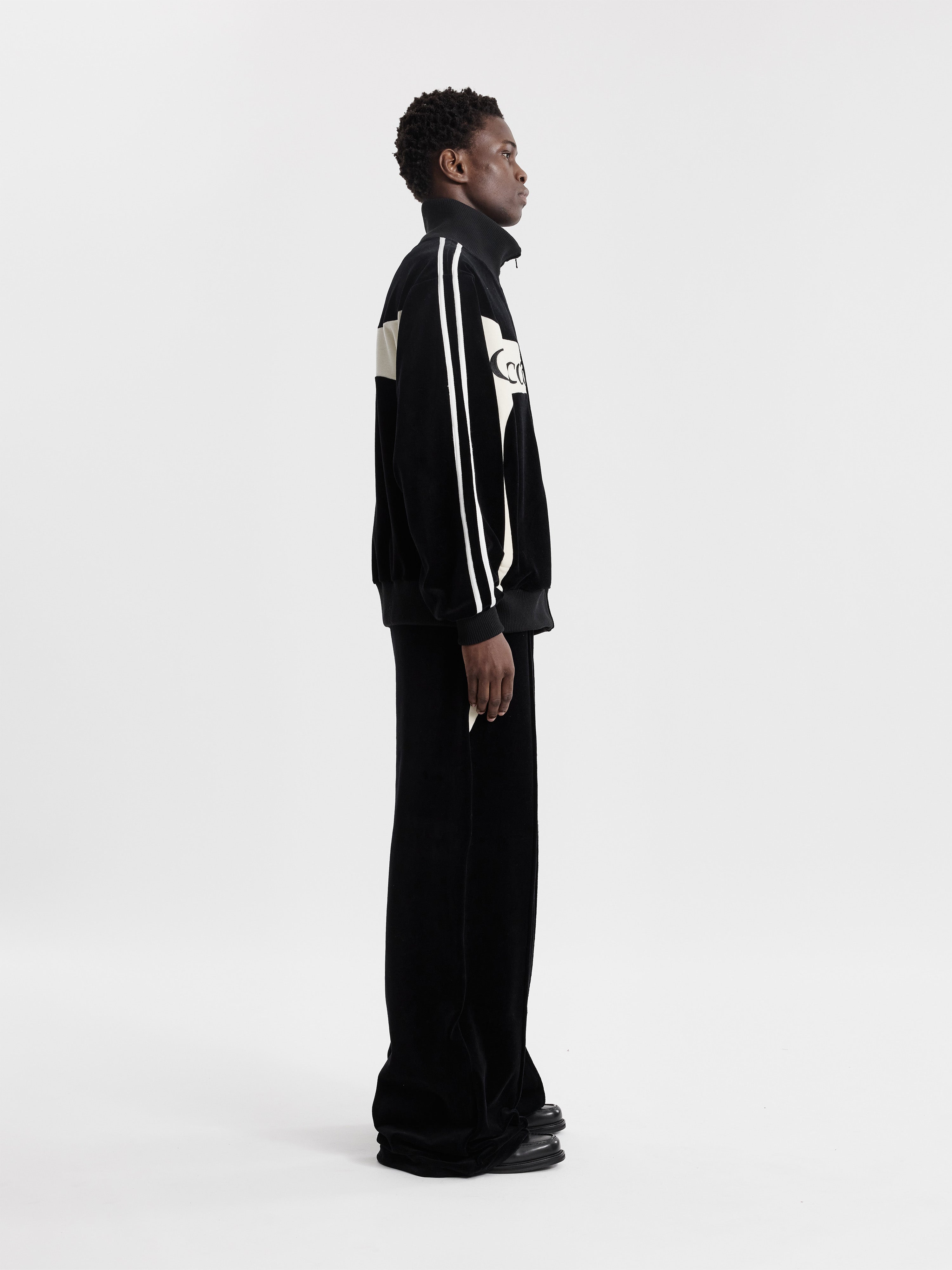 OCOBHRK VELVET JACKET - BLACK | Moonlight Mansion