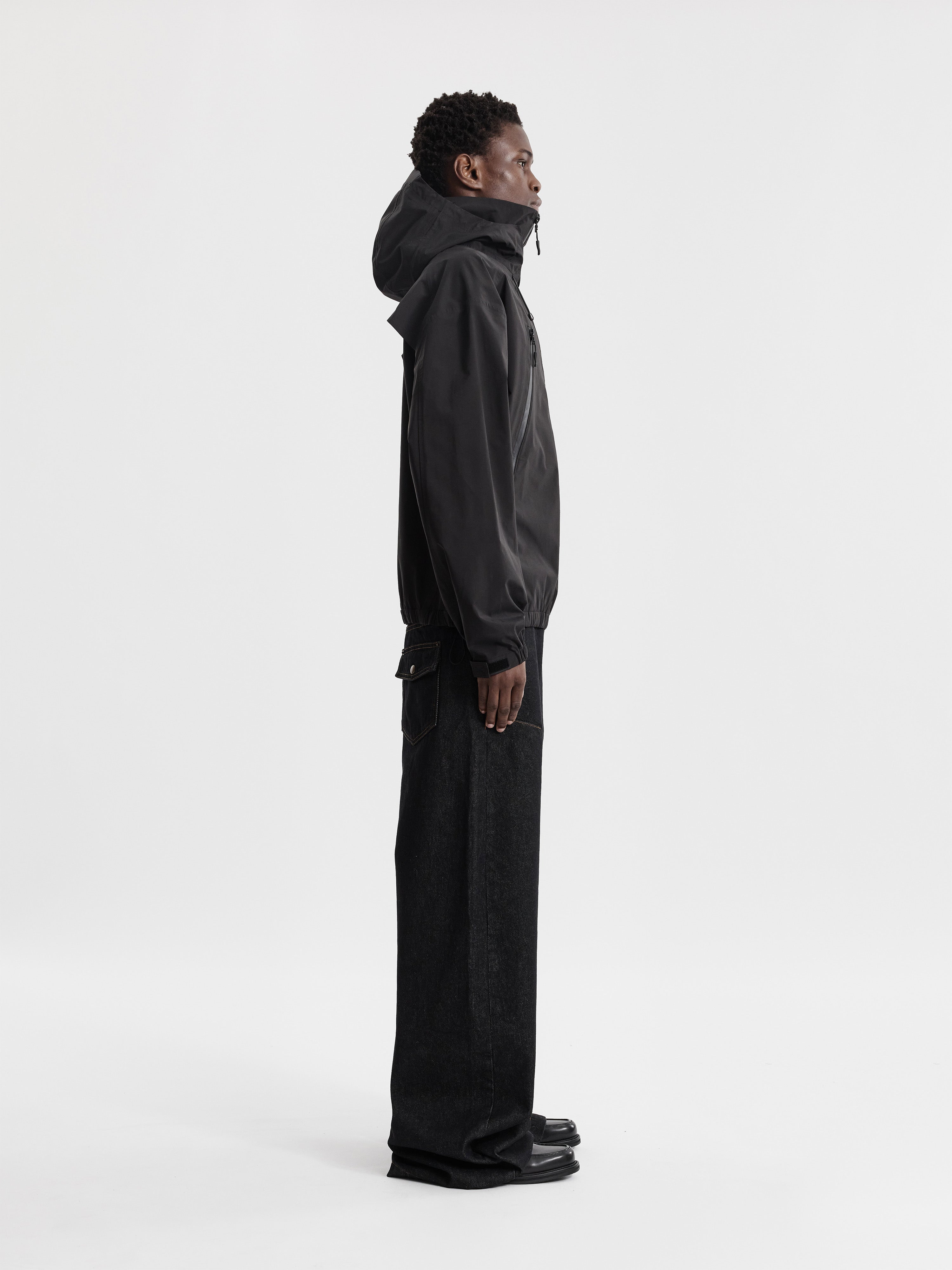 HYDRO RELOADED JACKET - BLACK | Moonlight Mansion