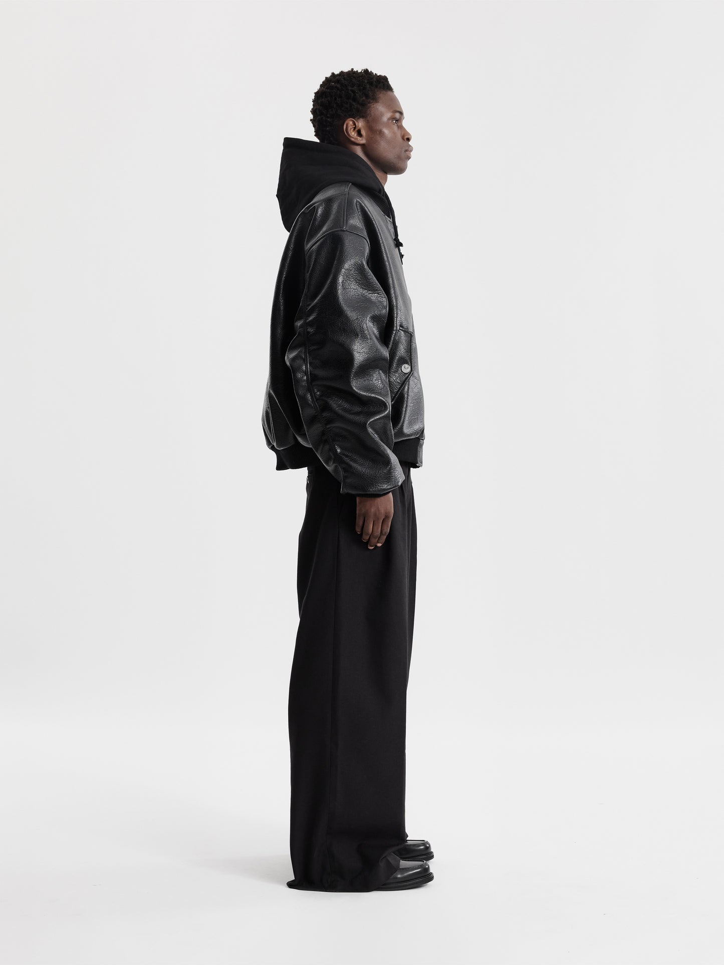 COAT OF ARMS BOMBER - BLACK - Moonlight Mansion