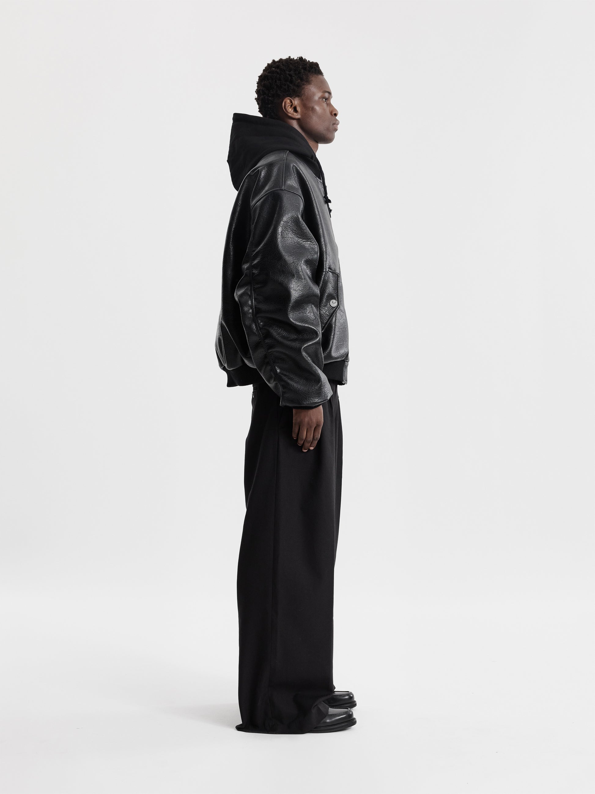 COAT OF ARMS BOMBER - BLACK - Moonlight Mansion