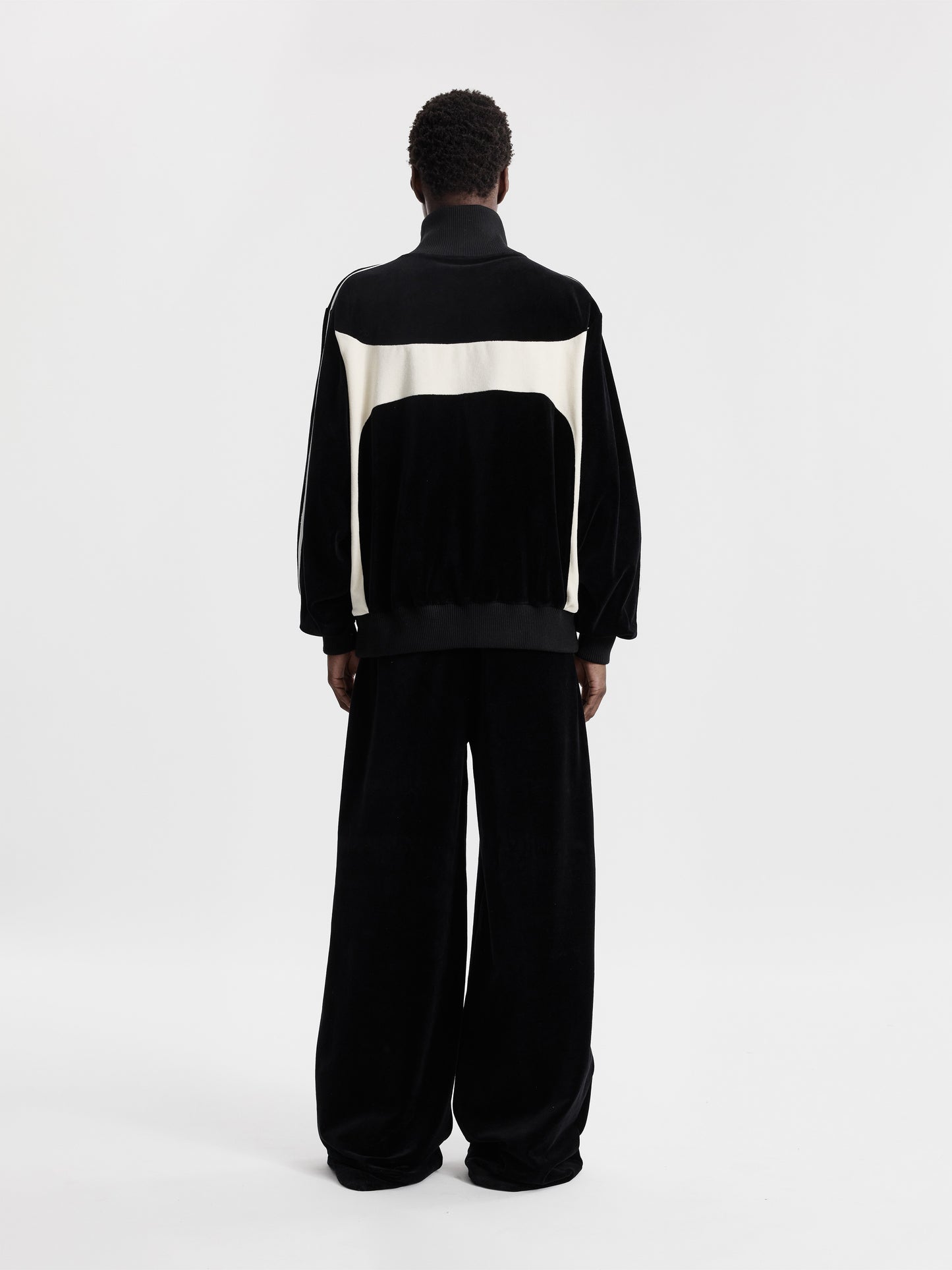 OCOBHRK VELVET JACKET - BLACK