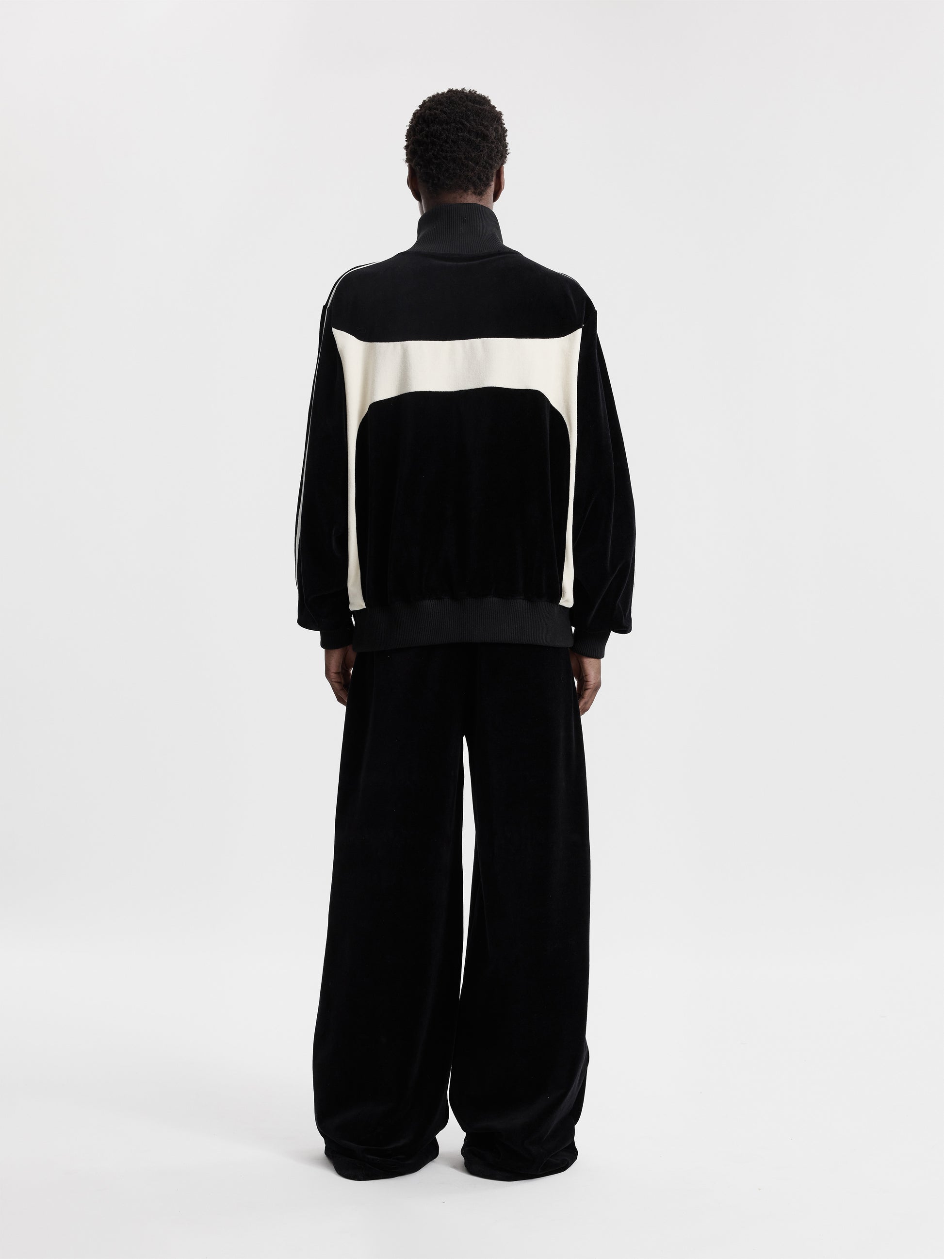 OCOBHRK VELVET JACKET - BLACK