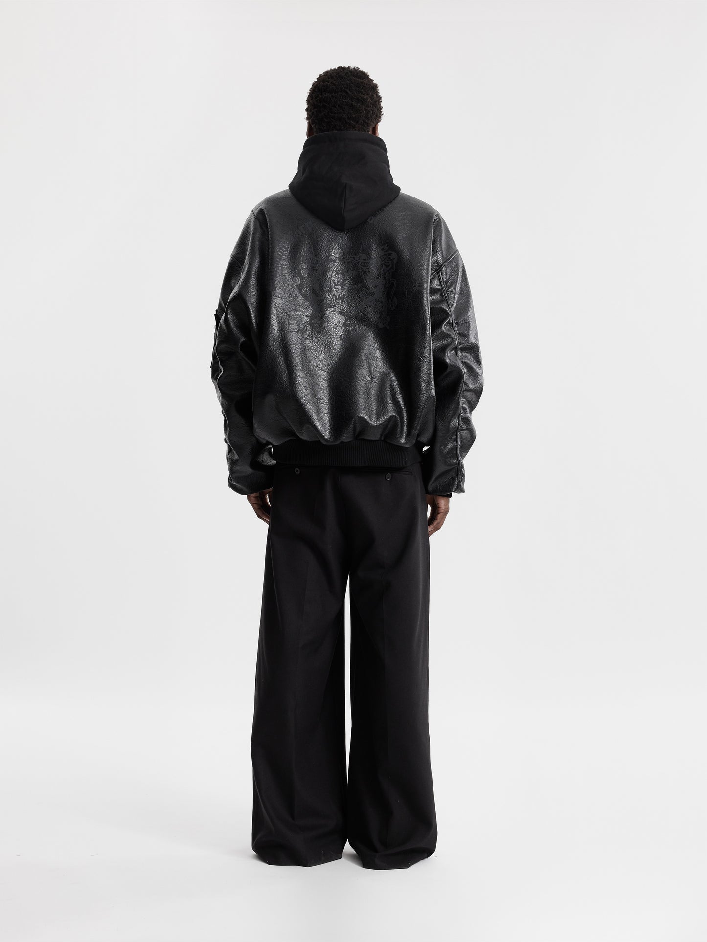 COAT OF ARMS BOMBER - BLACK - Moonlight Mansion