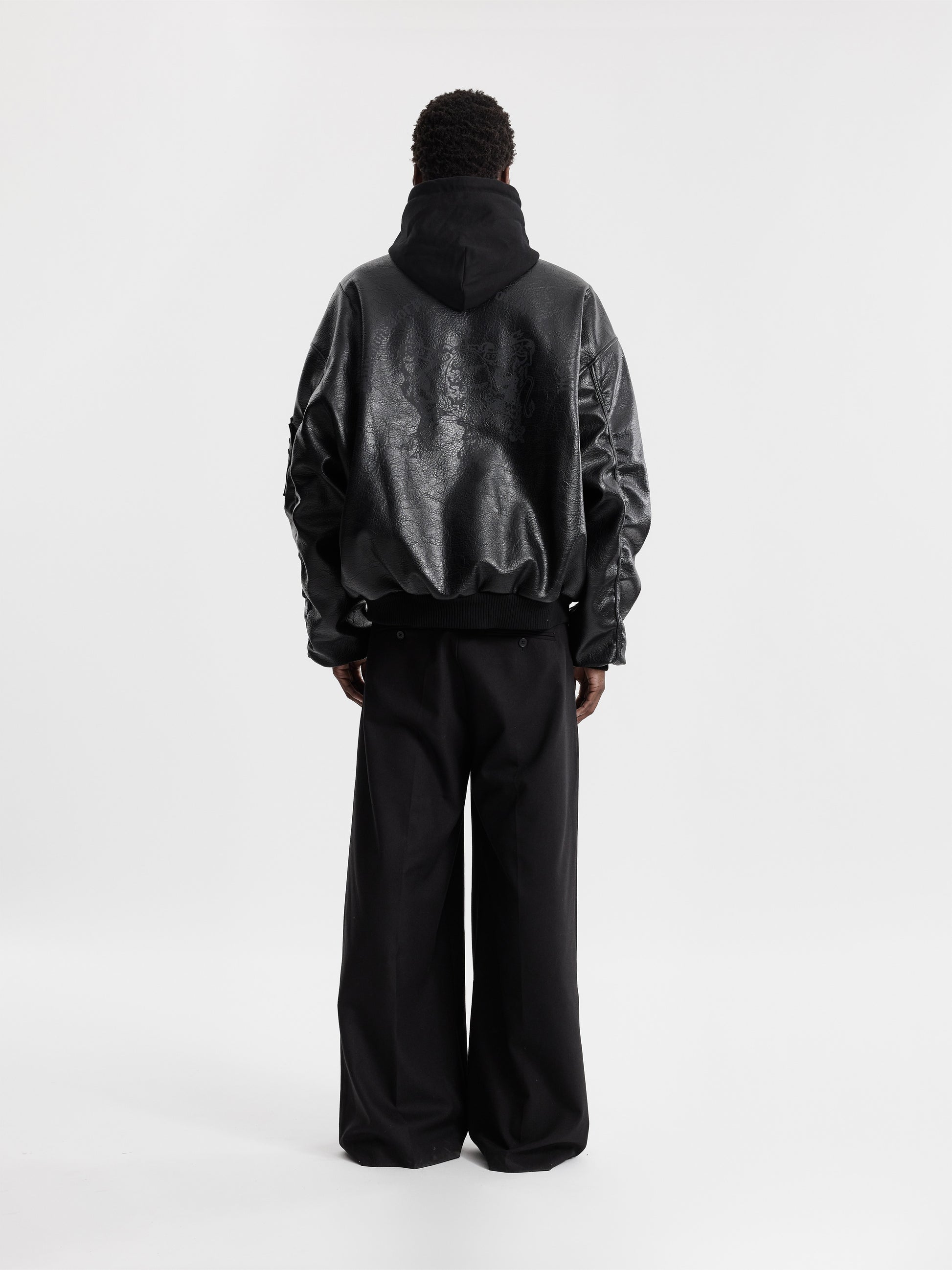 COAT OF ARMS BOMBER - BLACK - Moonlight Mansion