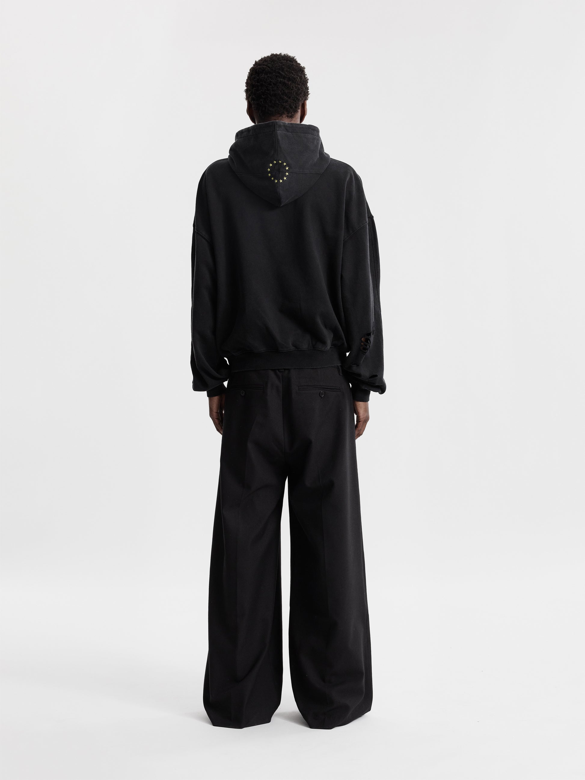 COAT OF ARMS ZIP-UP - BLACK - Moonlight Mansion