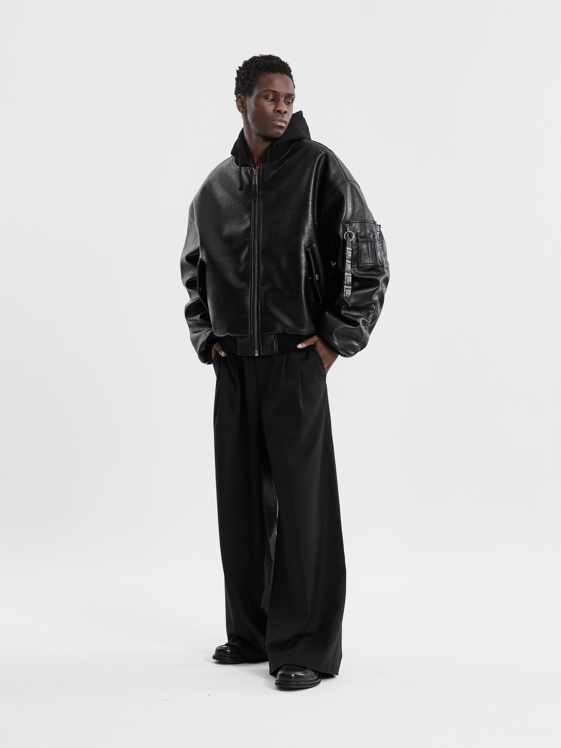 COAT OF ARMS BOMBER - BLACK - Moonlight Mansion