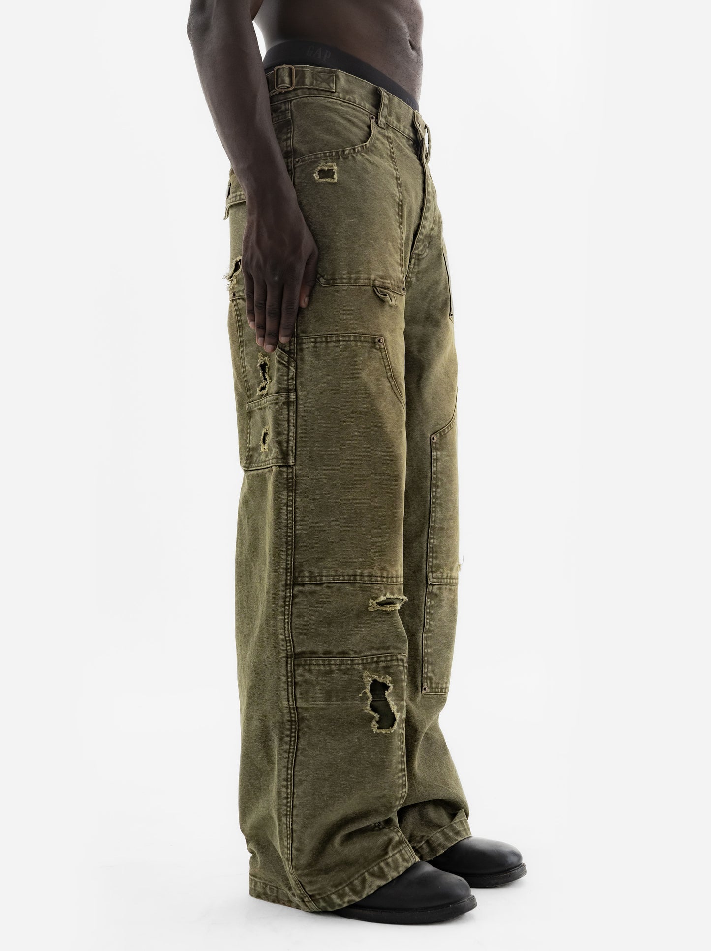 CARPENTER PANTS - OLIVE
