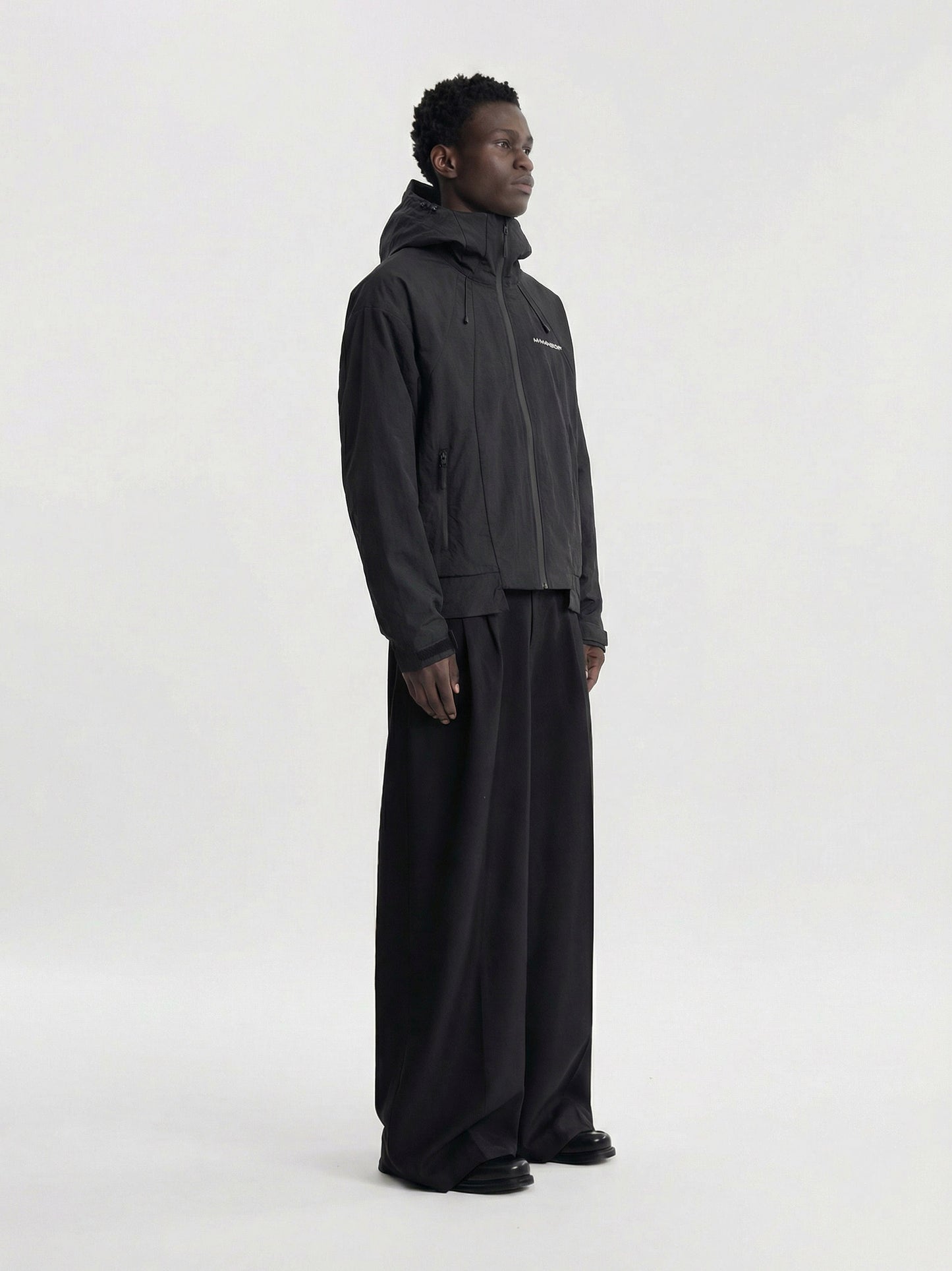 HYDRO JACKET - BLACK - Moonlight Mansion