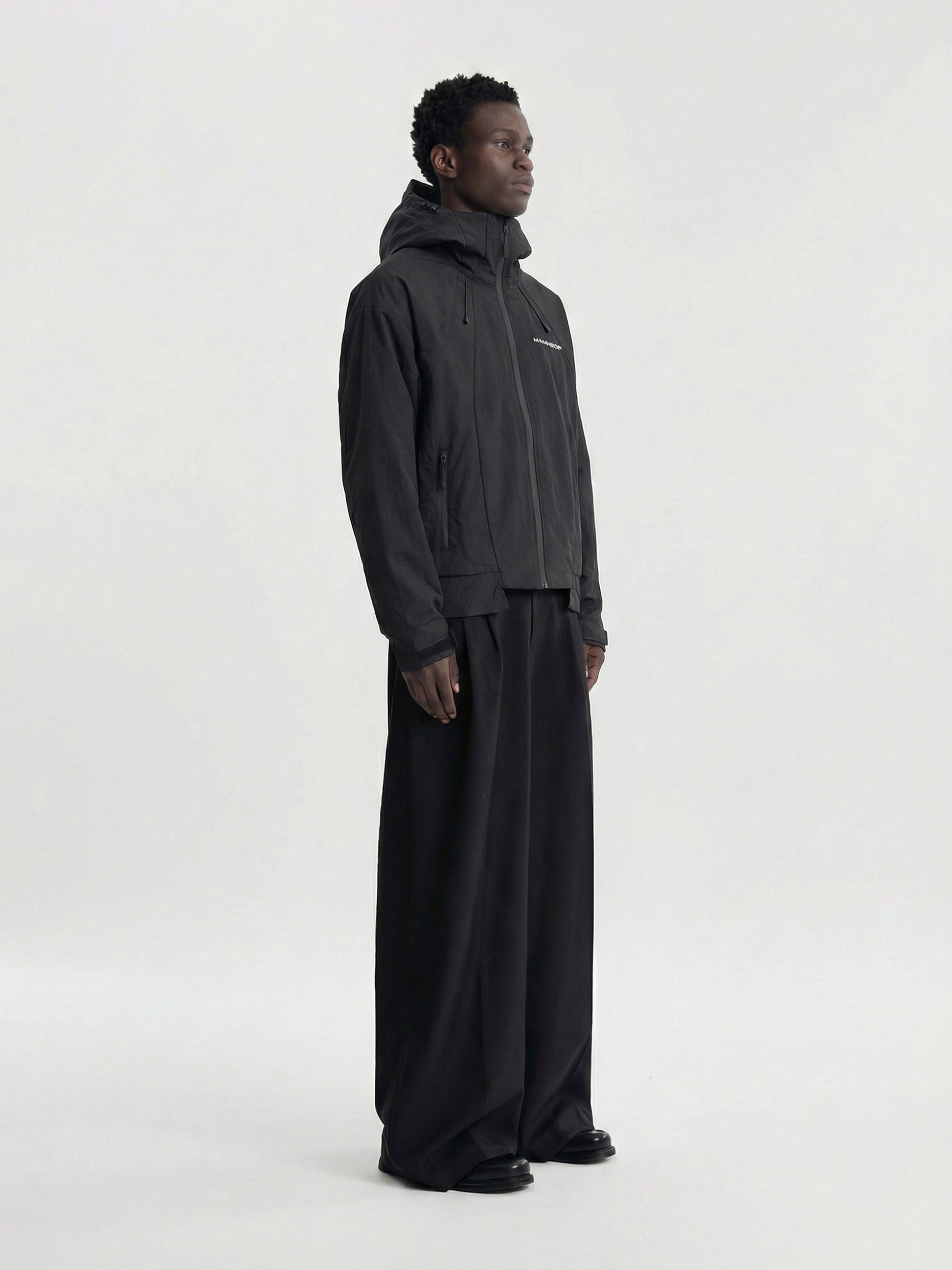 HYDRO JACKET - BLACK - Moonlight Mansion