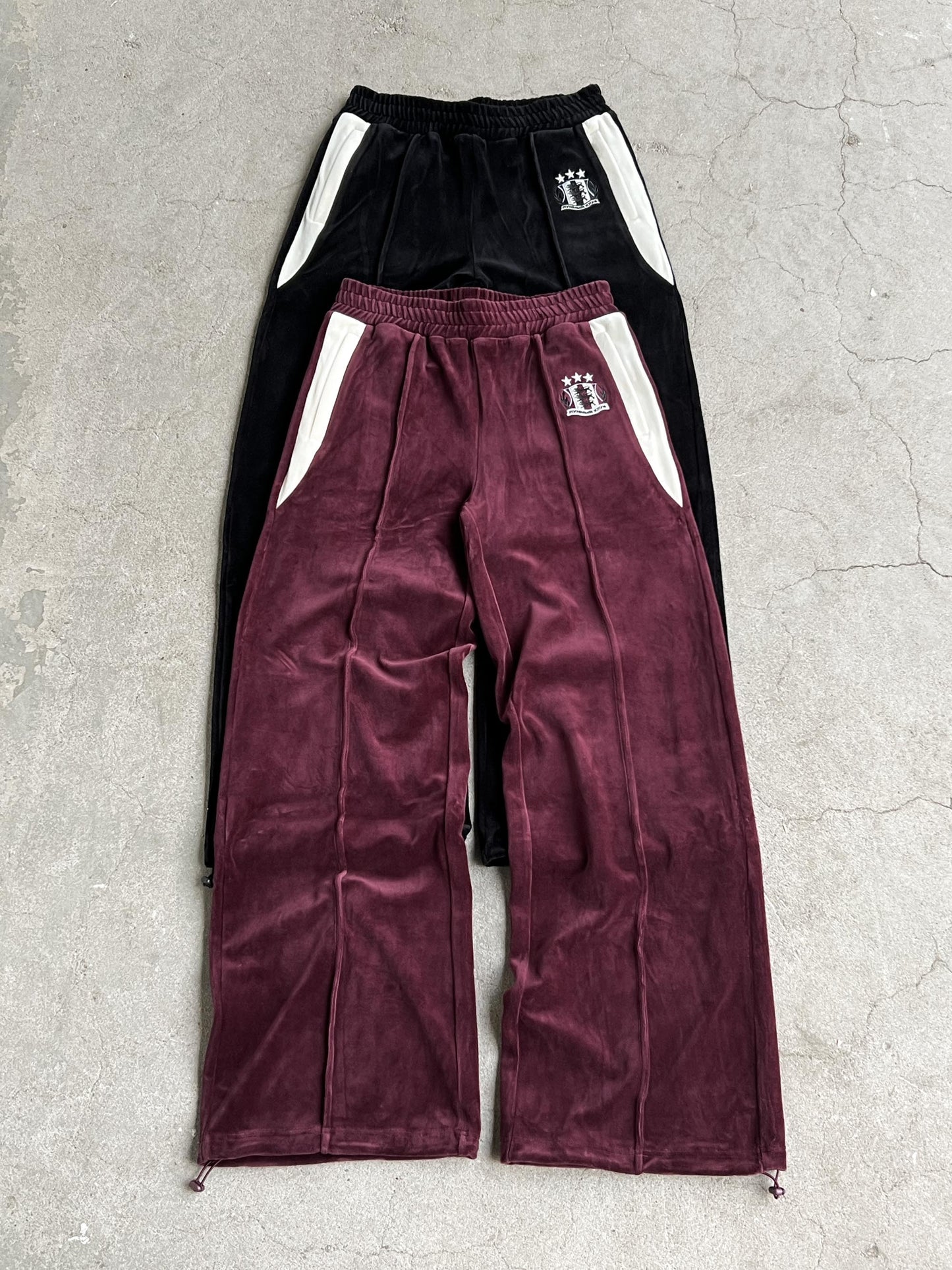OCOBHRK VELVET PANTS - BORDEAUX - Moonlight Mansion