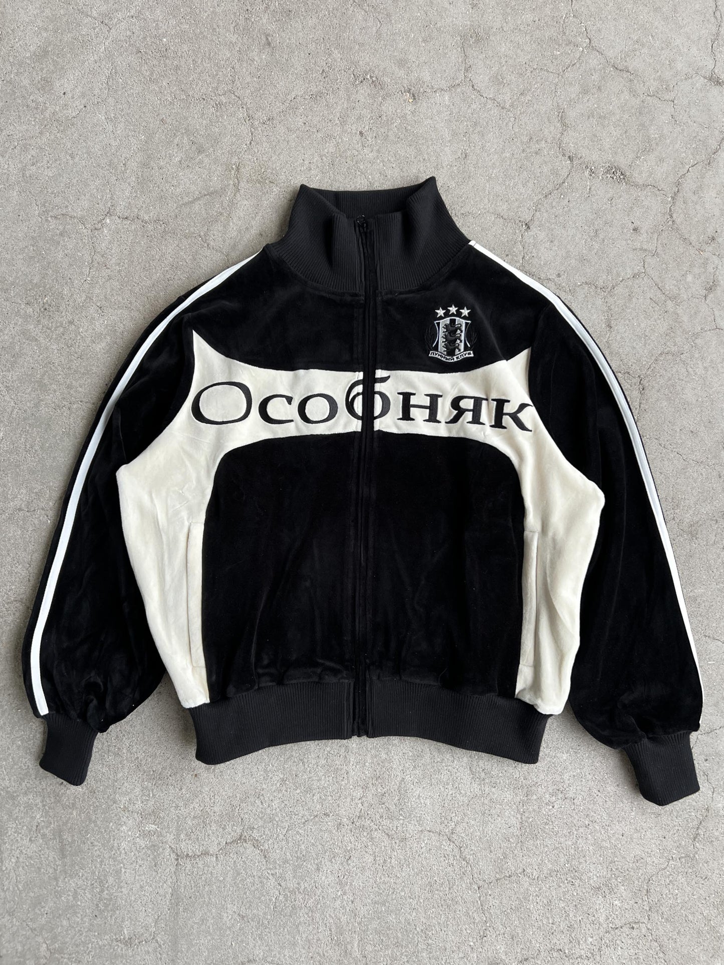 OCOBHRK VELVET JACKET - BLACK