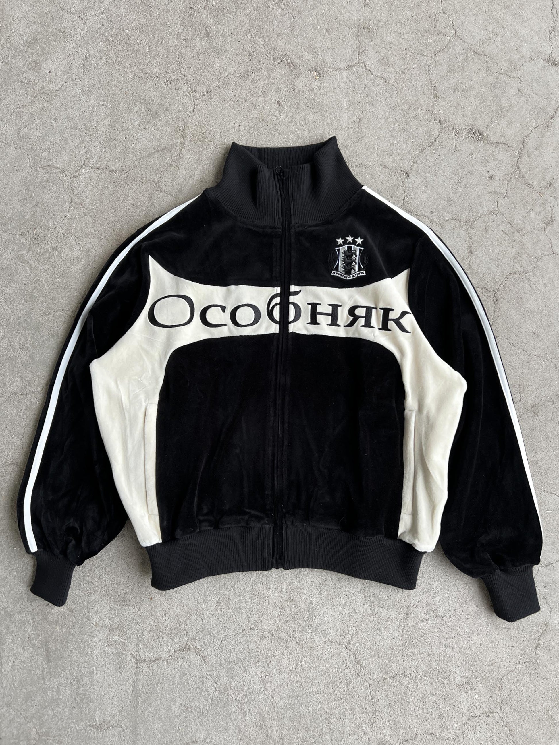 OCOBHRK VELVET JACKET - BLACK