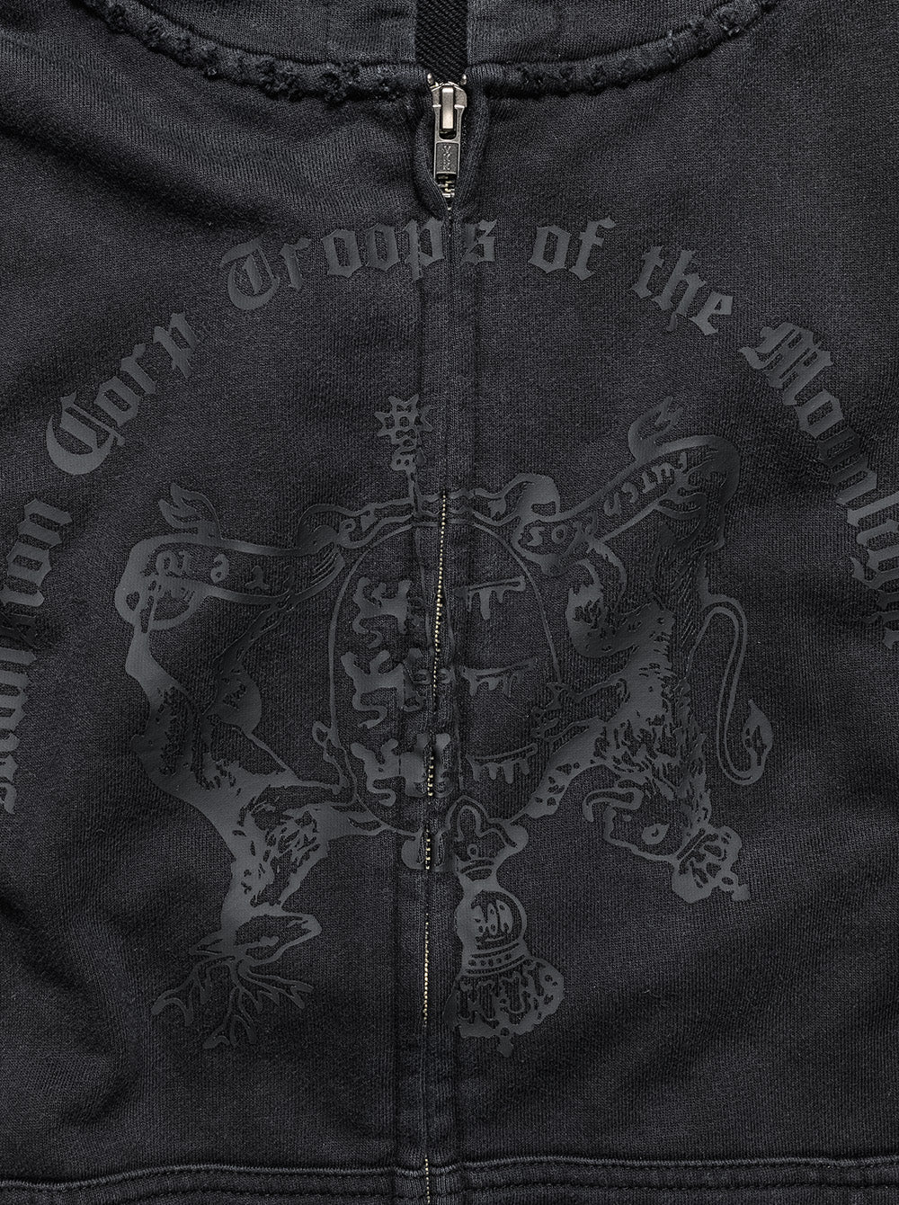 COAT OF ARMS ZIP-UP - BLACK - Moonlight Mansion
